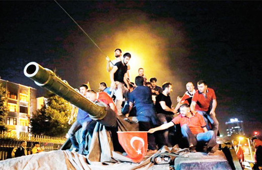 MEB yeni müfredatta 15 Temmuz ve Atatürk!