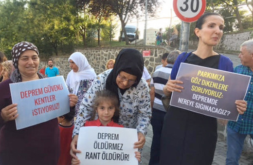 Üsküdar Ünalan'da park ve deprem alanı skandalı