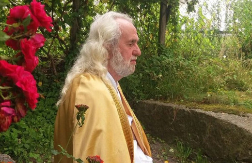 Kendini Mesih sanan Hasan Mezarcı iyice coştu 