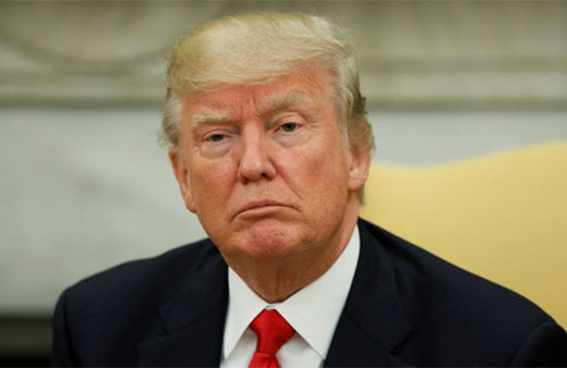 Trump'ın Stratejisti Bannon'un görevine son verildi