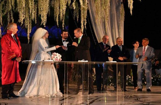 Erdoğan nikah şahidi oldu