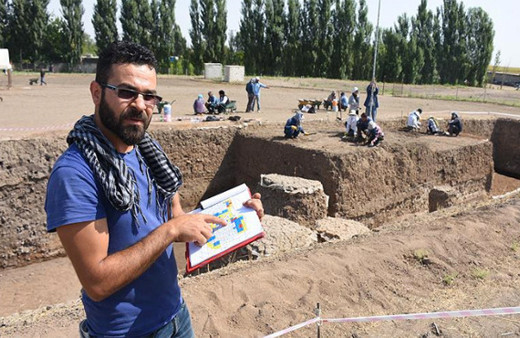 İşçi olarak başladı arkeolog olarak devam ediyor