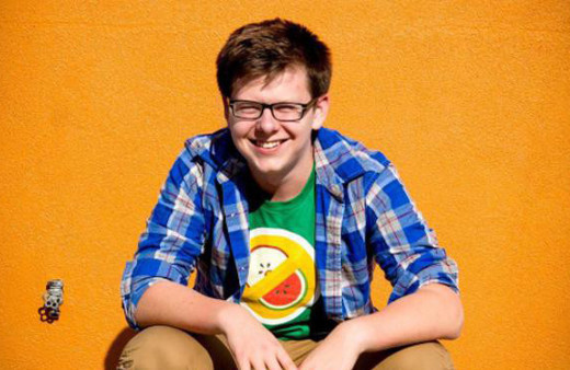 18 yaşında işi de yok okulu da ama milyoner!