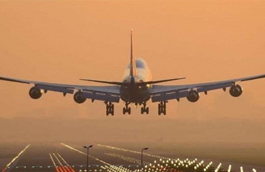 Fırtına hayatı felç etti: Tüm uçuşlar pazara kadar iptal!