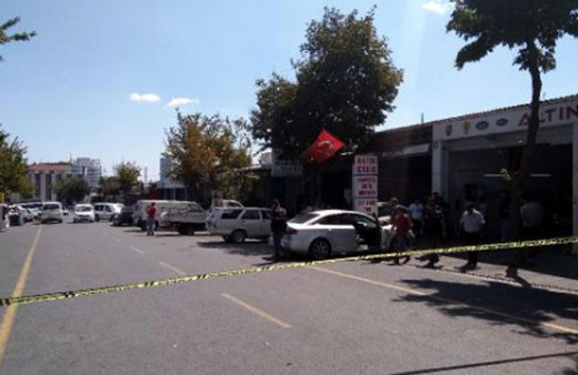 İstanbul'da silahlı sopalı baskın 