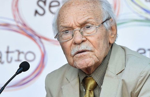 Muzaffer İzgü hayatını kaybetti