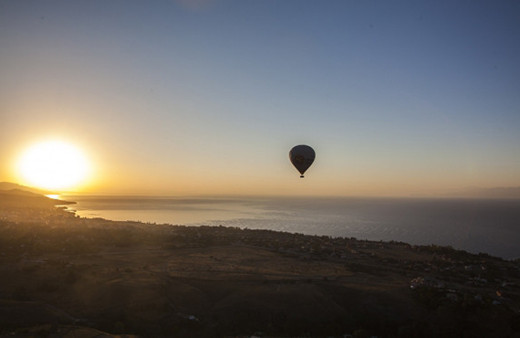 Doğu'nun ilk balon turu Ahlat'ta yapıldı