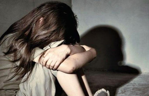 Diyarbakır'da cinsel istismarda korkunç iddialar: Kız öğrenciyi kucağına aldı...