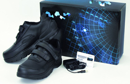 Çouklar ve Alzheimer hastaları için akıllı Ayakkabı