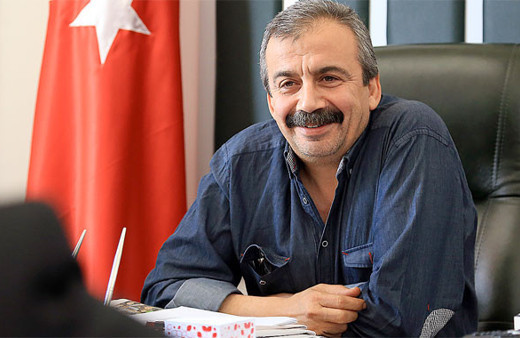 HDP'li Önder vekilliği bırakıp film çekecek