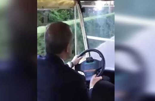 Cumhurbaşkanı golf arabası kullandı