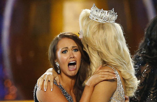  ABD'nin en güzel kızı tacını taktı!