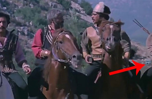 Yeşilçam filminde inanılmaz hata yıllar sonra açığa çıktı 