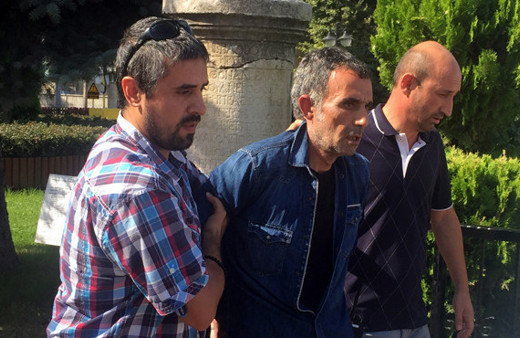 Bolu'da boşanmak isteyen eşe silahlı saldırı