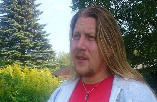 İsveçli siyasetçiden tecavüz itirafı