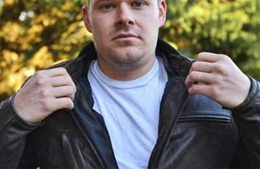 Hava yastığı bulunan motosiklet ceketi