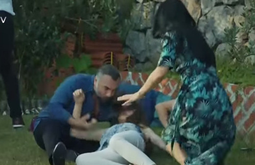 Eşkıya Dünyaya Hükümdar Olmaz son bölüm Zeynep vuruldu bu sahne bomba