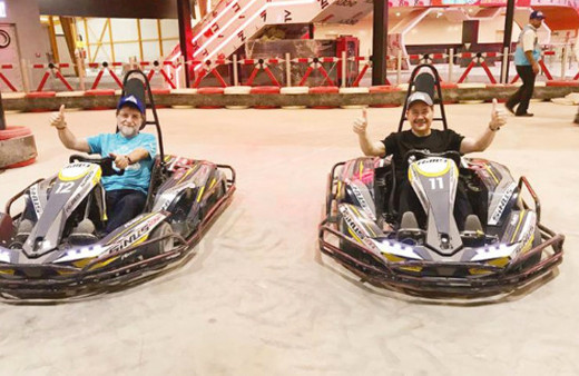 Gökçek'le Ahmet Hakan'ın go-kart yarışını galibi kim oldu?