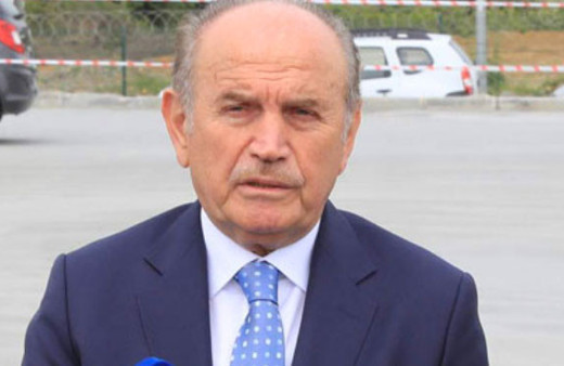 Kadir Topbaş istifa mı etti? Başbakan'dan önemli açıklama