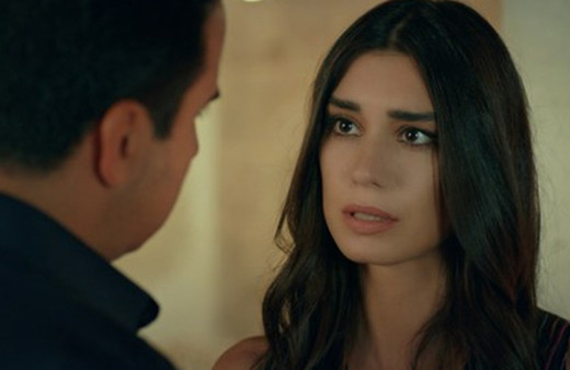 Aşk ve Mavi 34. bölüm fragmanı