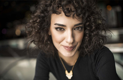 Seda Bakan Fatih dizisinin Çicek Hatun'u mu oluyor?