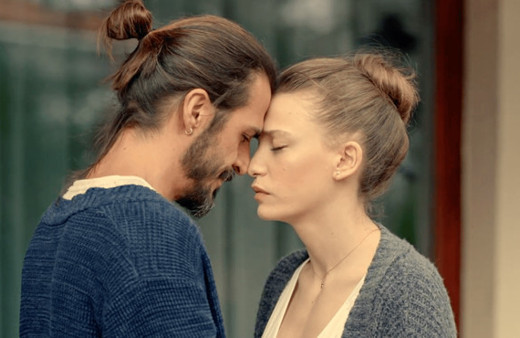 Fi dizisinde flaş gelişme! Kerem Bursin...