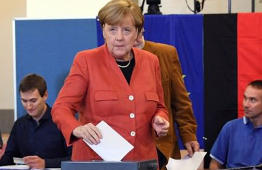 Almanya'da 14 Türk parlamentoya girdi... İşte o isimler...