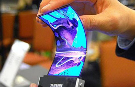 Samsung'un katlanabilir telefonu Galaxy X  iPhone X'i gölgede bırakacak