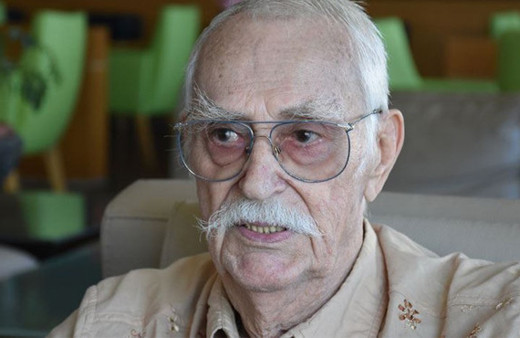 Eşref Kolçak açtı ağzını yumdu gözünü isyanı bastı