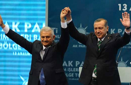 AK Parti'ye yakın isimden uyarı yazısı: Tam da 2019 seçimleri öncesi...