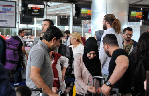 Erbil'den kaçışlar başladı! Barzani'ye büyük darbe