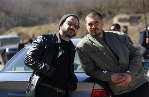 Rıza Kocaoğlu'nun bu halini unutun hem sarı saçlı hem permalı şoke olacaksınız!