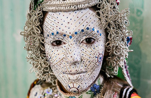 Gelinlerine böyle makyaj yapıyorlar sebebi ise..