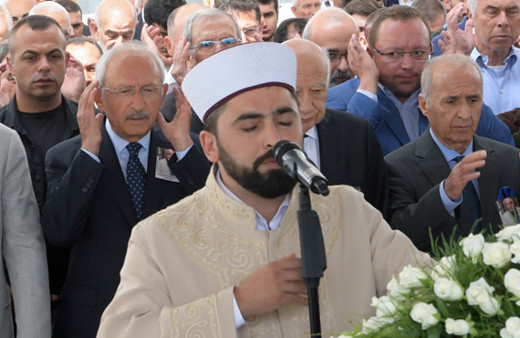 Gazeteci Yurdakul son yolculuğuna uğurlandı