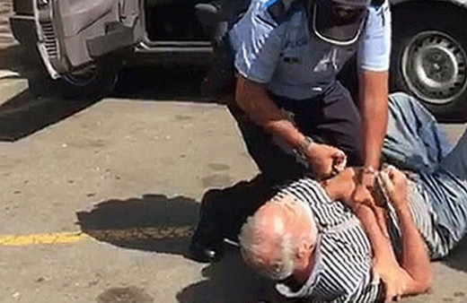 Rum polisinden sınırı yanlışlıkla geçen Türk'e öldüresiye dayak