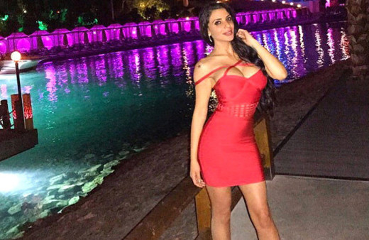 Playboy'a kapak olmuştu! Türk kızı bir ilk peşinde