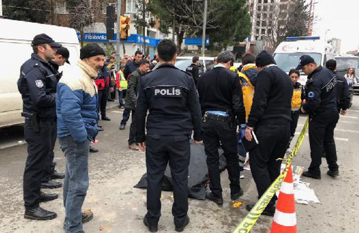 Pazardan dönüyordu! Kadıköy’de hafriyat kamyonu dehşeti