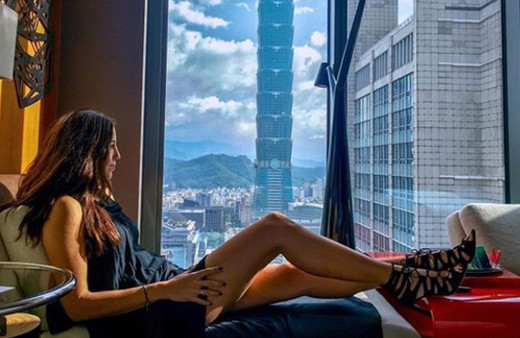 Sosyal medyayı sallayan Türk kadın pilotlar