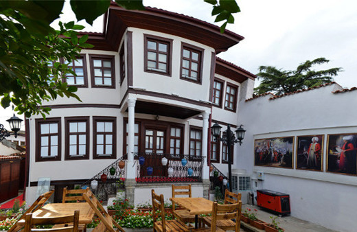 Trabzon'un 4 bin yıllık tarihi ilgi görüyor