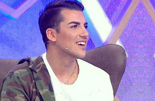 Bu ne görgüsüzlük! Kerimcan ortalığı birbirine katmış