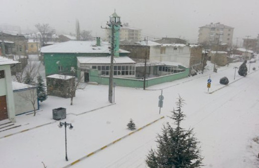 Niğde'de pazartesi okullar tatil mi valiliğin 15 Ocak kararı