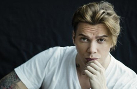 Sinan Akçıl'ın yıllar önceki sevgilisine bakın şoke olacaksınız