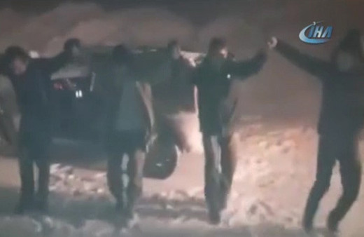  Kar ve tipi altında horon keyfi