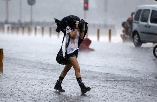 İstanbullular dikkat! Akşam için kırmızı alarm verildi