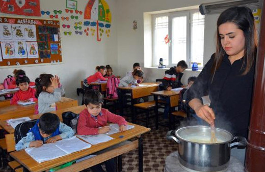 Helal olsun öğretmenim! Günün en güzel karesi