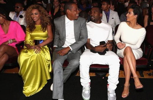 Barışmak için dudak uçuklatan hediye yolladılar