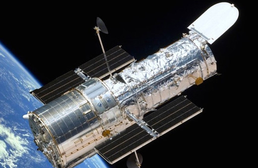 3 katrilyon Güneş'in kütlesine sahip galaksi görüntülendi