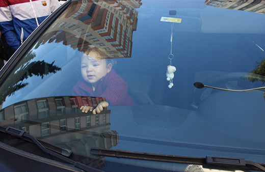 Vatandaşlar ihbar etti! Polis tam camı kıracakken...