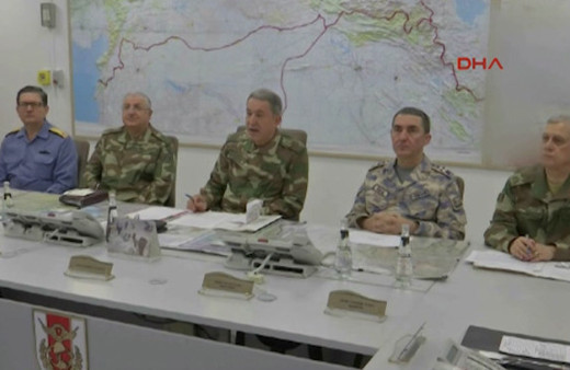 Genelkurmay Başkanı Akar, harekatı karargahtan yönetiyor