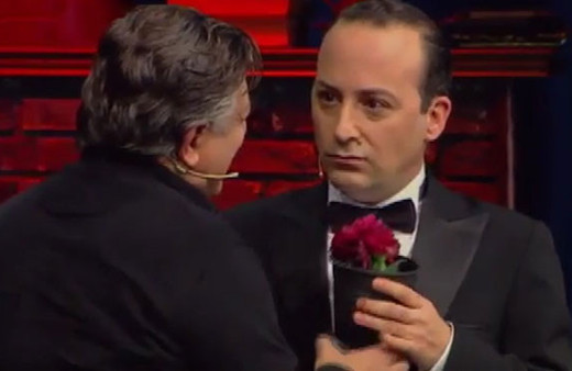 Yılmaz Vural ve Tolga Çevik gülmekten kırdı geçirdi